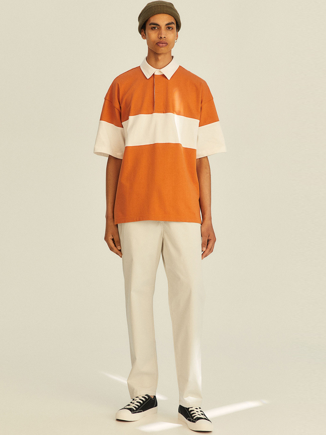 

H&M Men Solid Slip-On Trousers, Beige