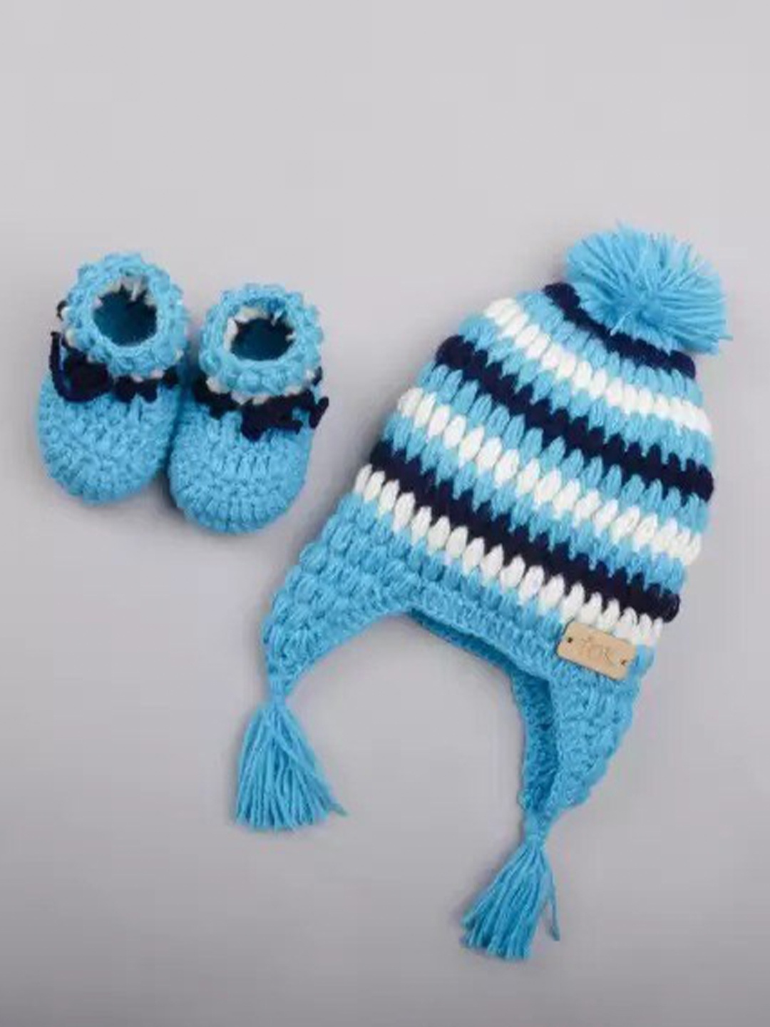 The Original Knit Kids Blue & Black Colourblocked Beanie With Booties