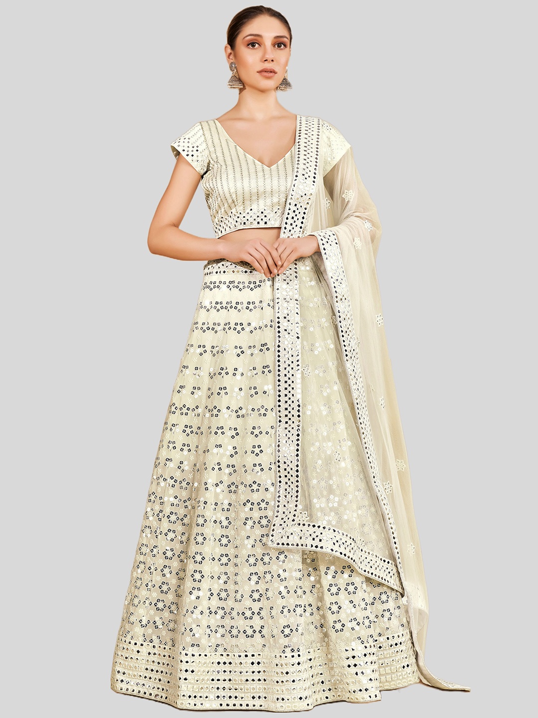 

DRESSTIVE Women Off White Semi-Stitched Lehenga & Unstitched Blouse With Dupatta