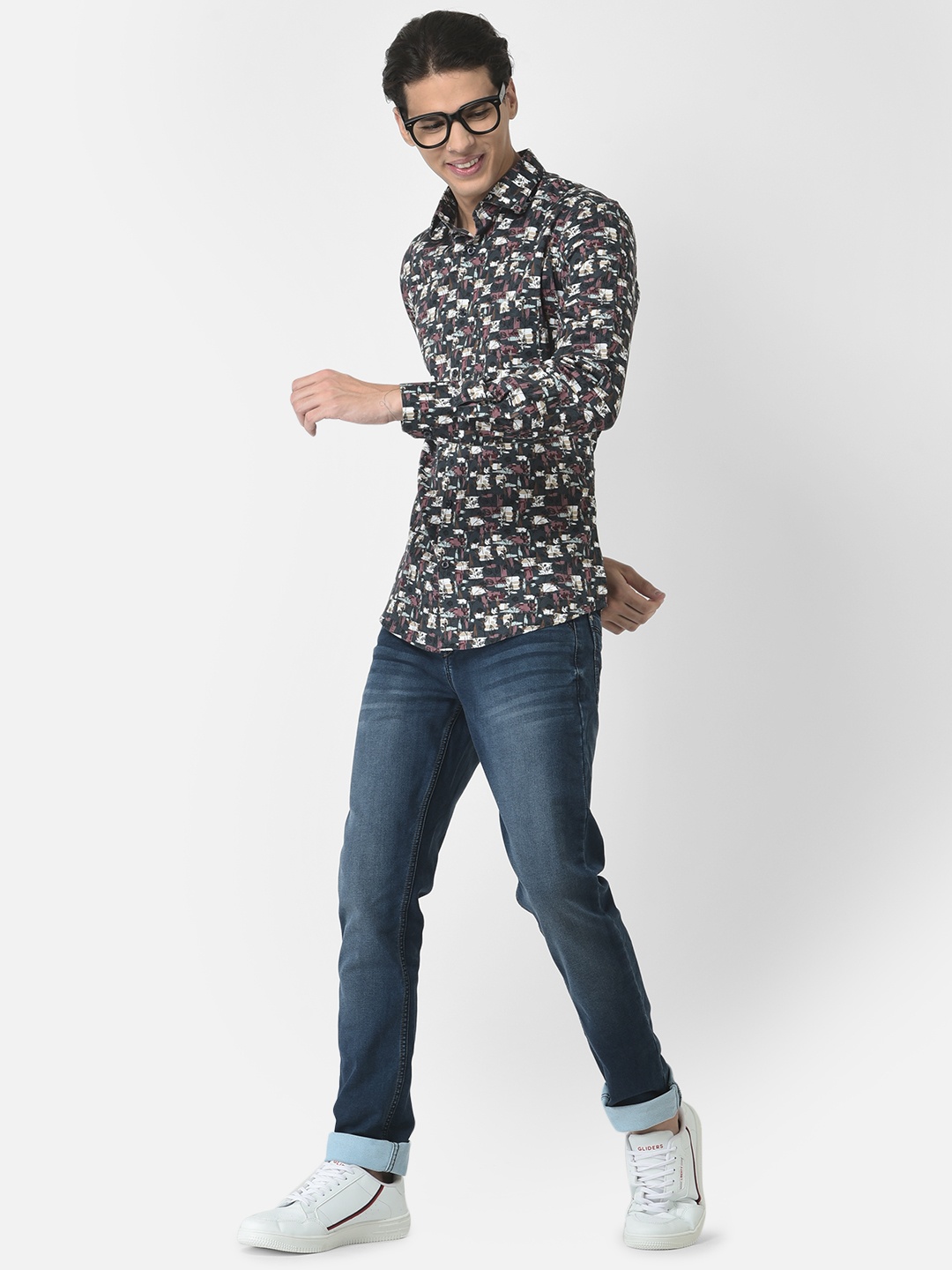 

Crimsoune Club Men Black Slim Fit Floral Printed Crimsoune Club Casual Shirt