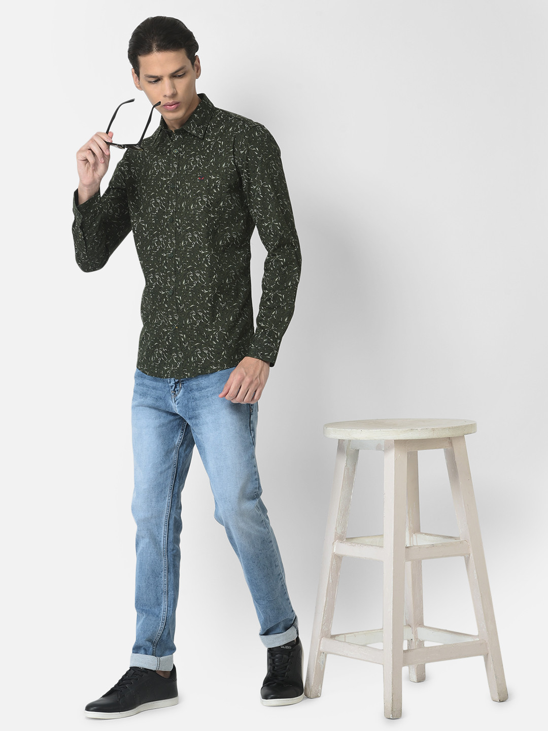 

Crimsoune Club Men Green Slim Fit Printed Pure Cotton Casual Shirt