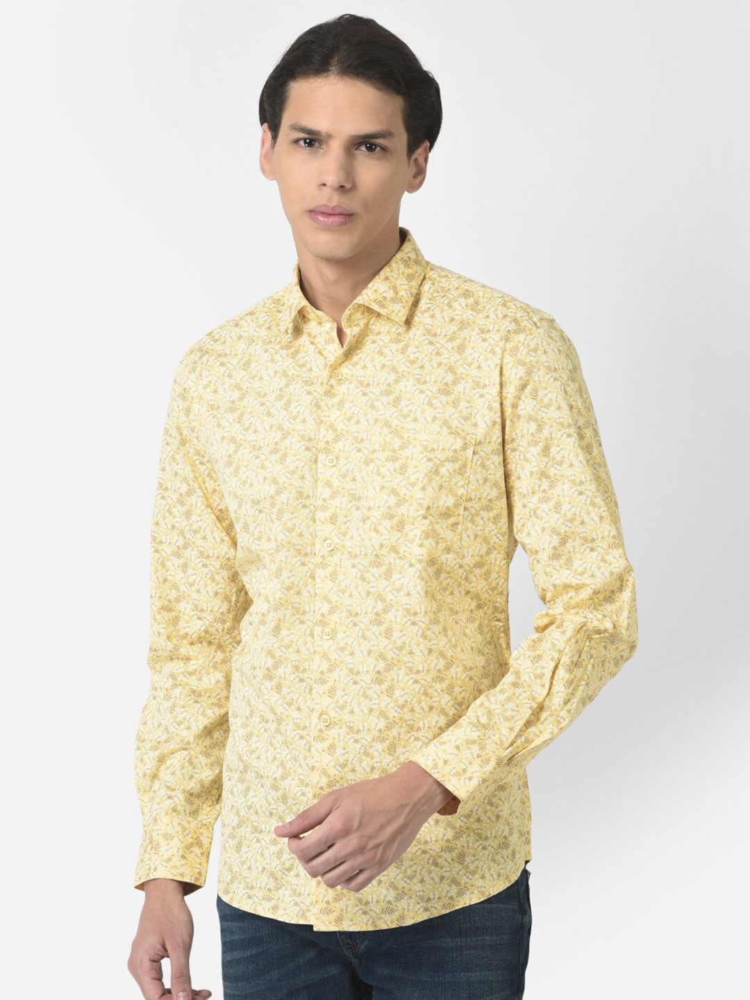 

Crimsoune Club Men Yellow Slim Fit Floral Printed Cotton Casual Shirt