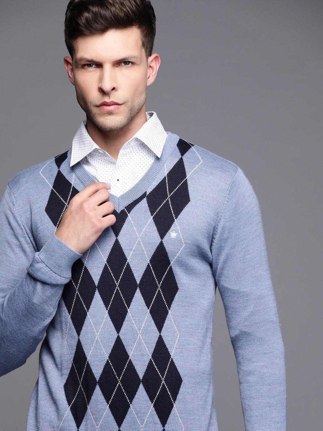 

Louis Philippe Men Blue Argyle Pullover
