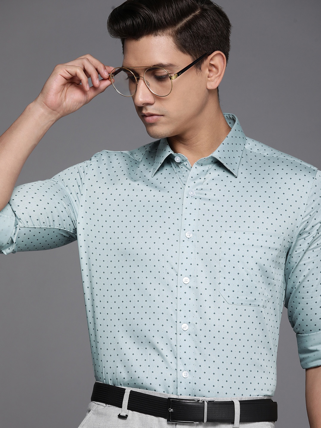 

Louis Philippe Men Slim Fit Pure Cotton Casual Shirt, Blue