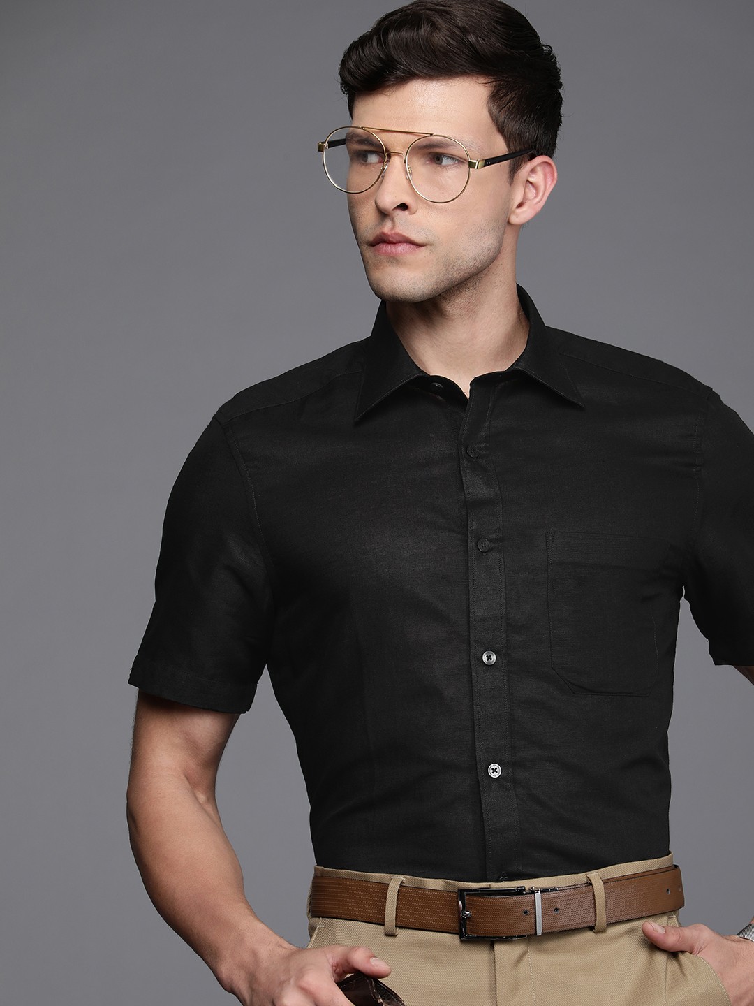 

Louis Philippe Men Black Classic Formal Solid Spread Collar Shirt