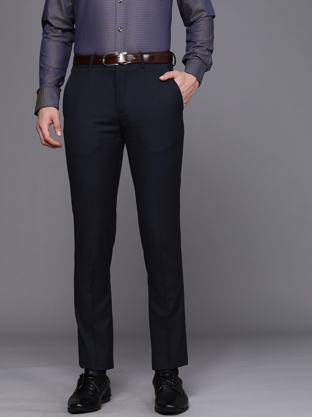 

Louis Philippe Men Super Slim Fit Formal Trousers, Navy blue