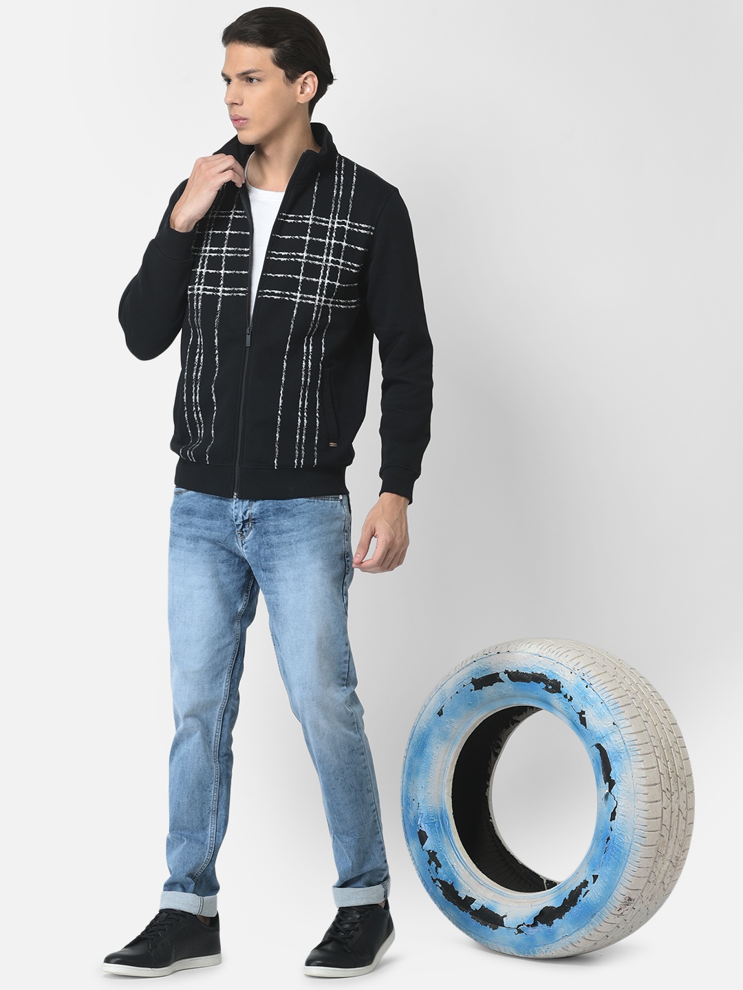 

Crimsoune Club Men Navy Blue Checked Sweatshirt