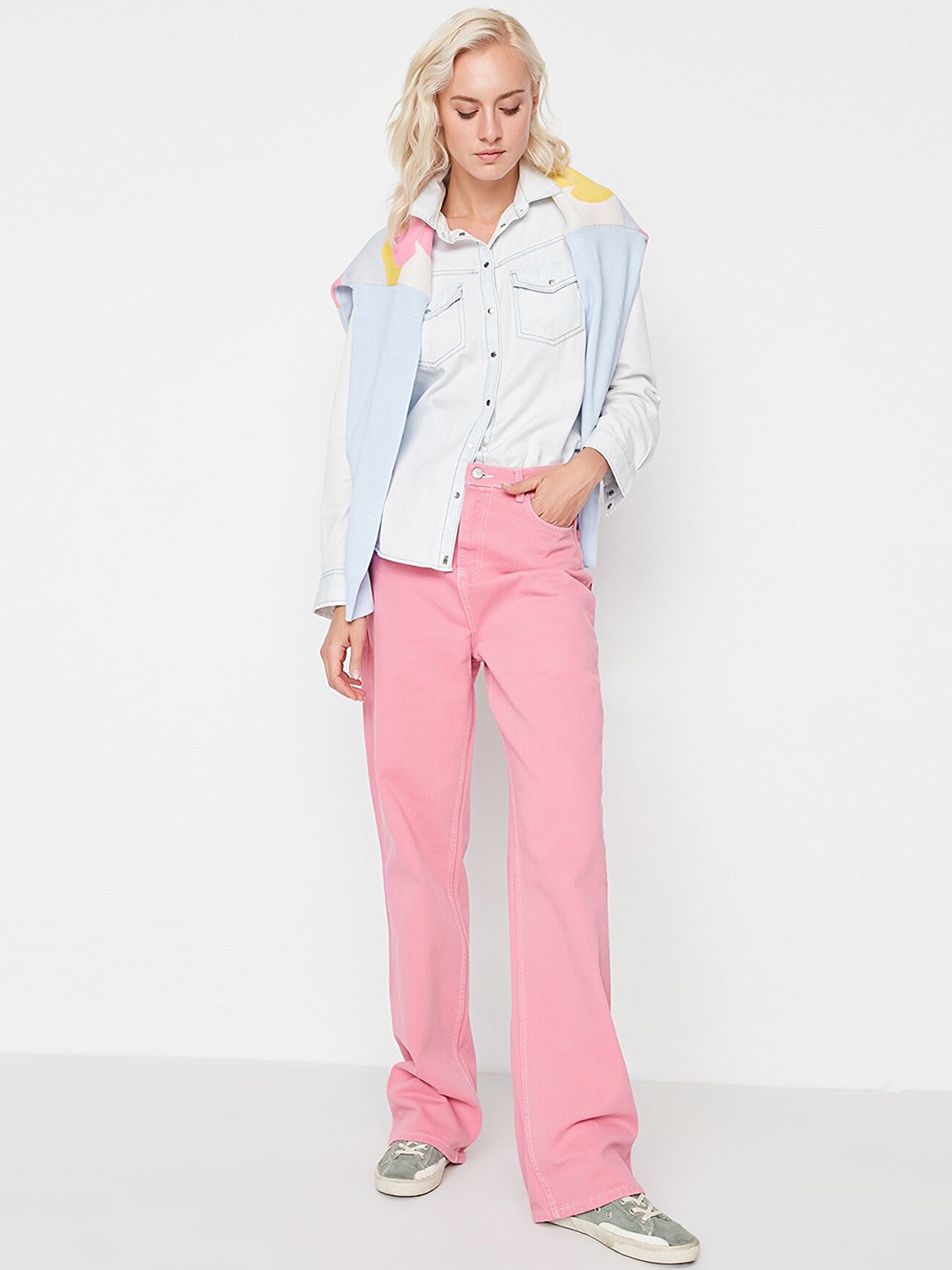

Trendyol Women Pink Cotton Jeans