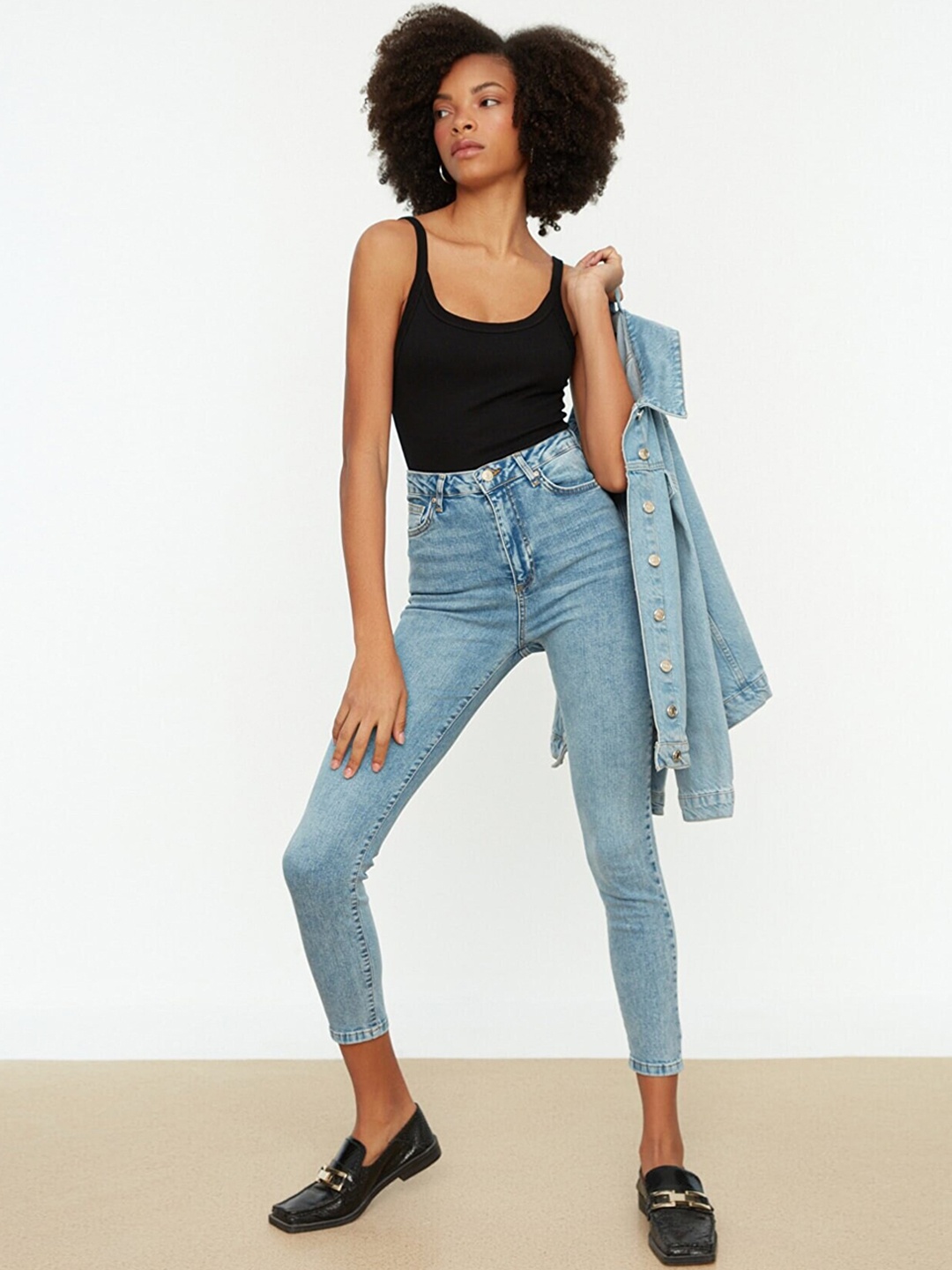 

Trendyol Women Blue Jeans
