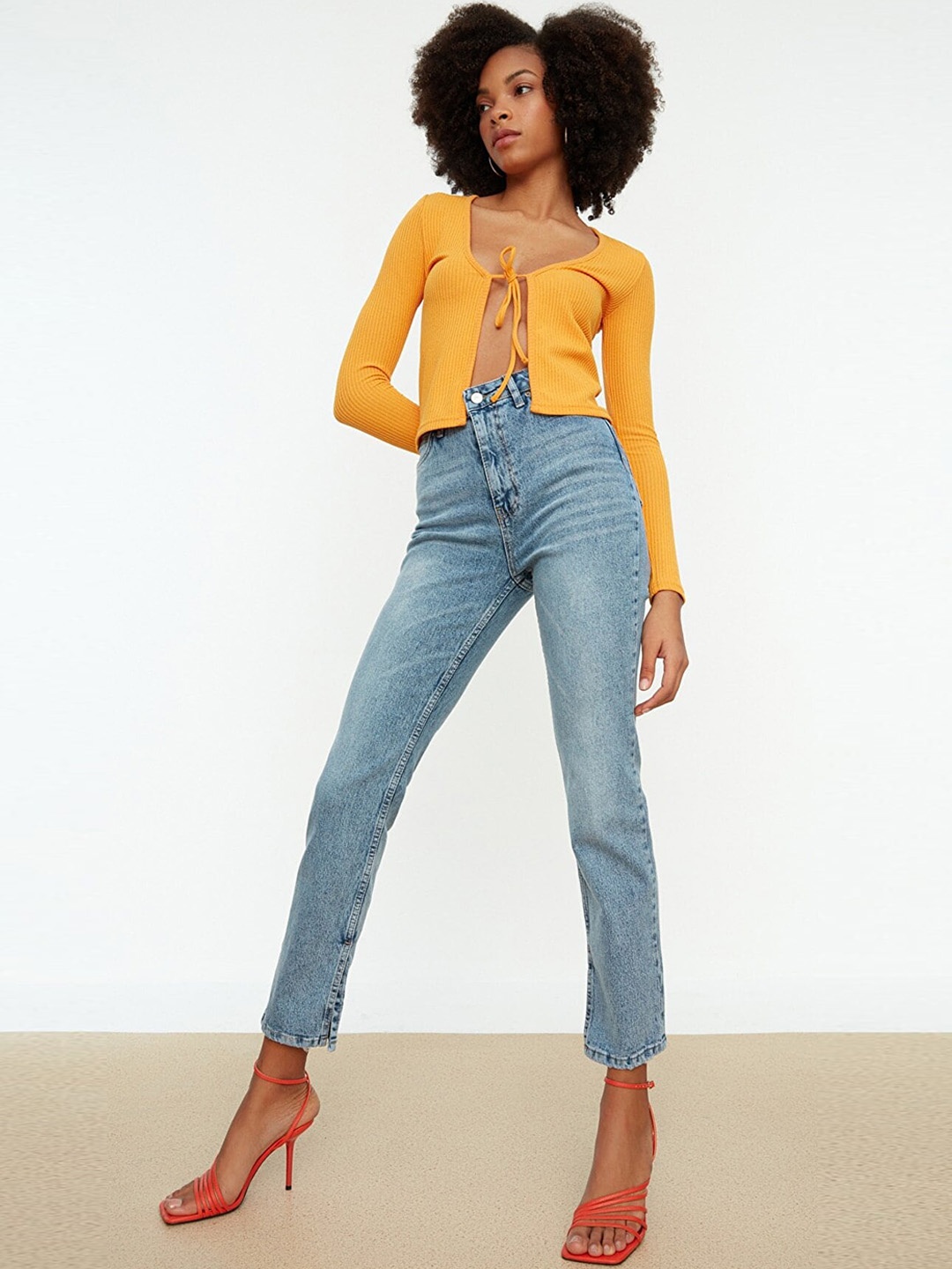 

Trendyol Women Blue Light Fade Jeans