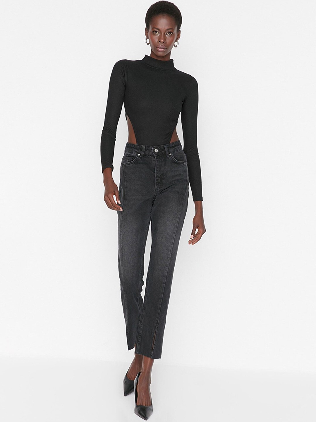 

Trendyol Women Charcoal Cotton Jeans