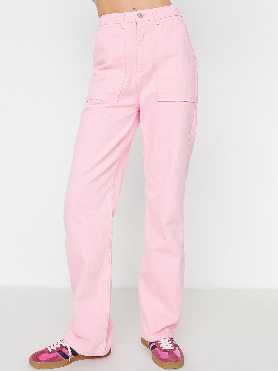 

Trendyol Women Pink Straight Fit Cotton Jeans