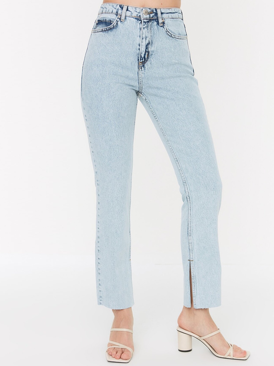 

Trendyol Women Blue Low Distress Jeans
