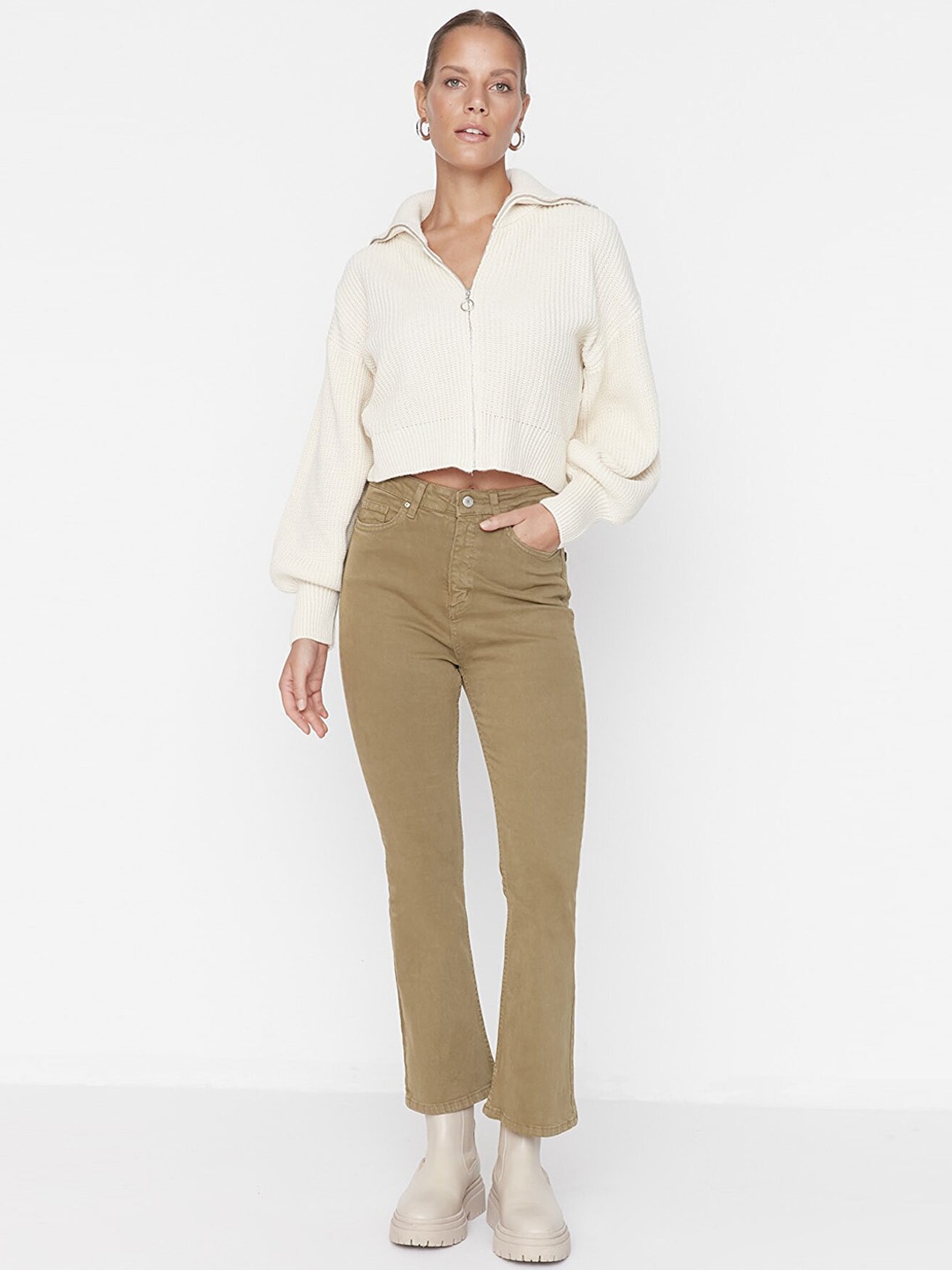 Trendyol Women Cotton Khaki Clean Look Jeans