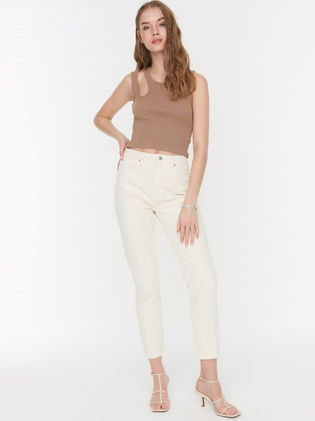

Trendyol Women Beige Cotton Jeans