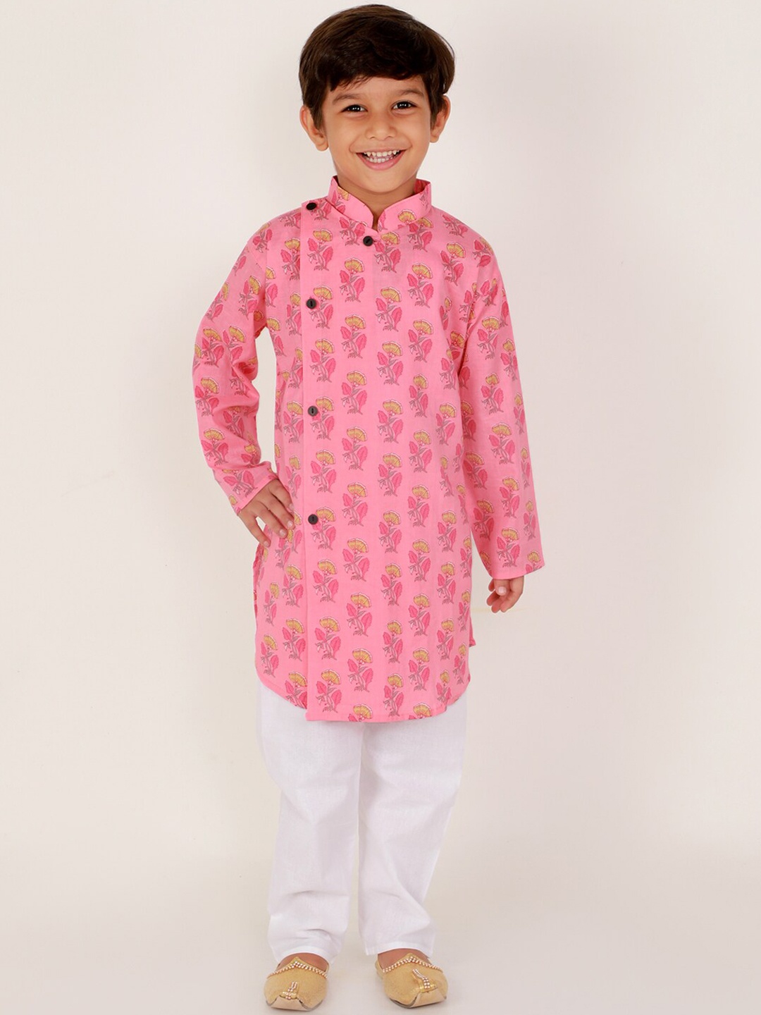 

The Mom Store Boys Pink Floral Printed Pure Cotton Kurta with Pyjamas