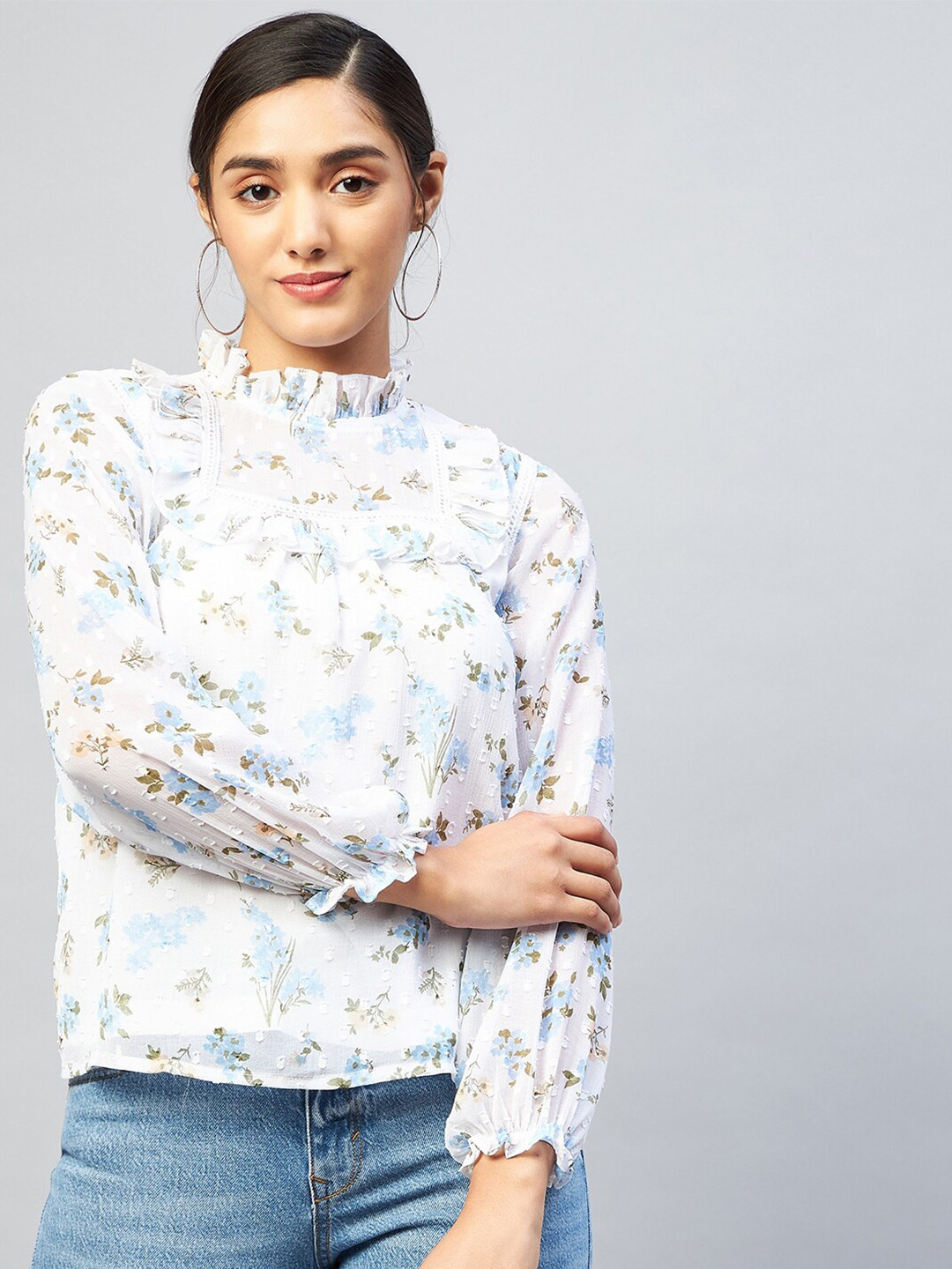 

DELAN White & Blue Floral Print Top