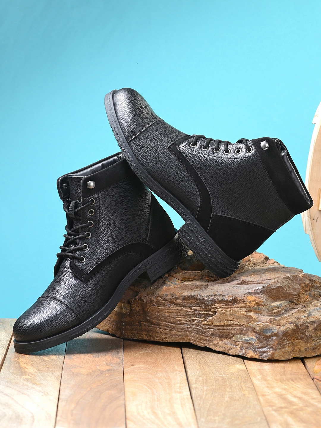

El Paso Men Black Solid Leather Ankle Boots