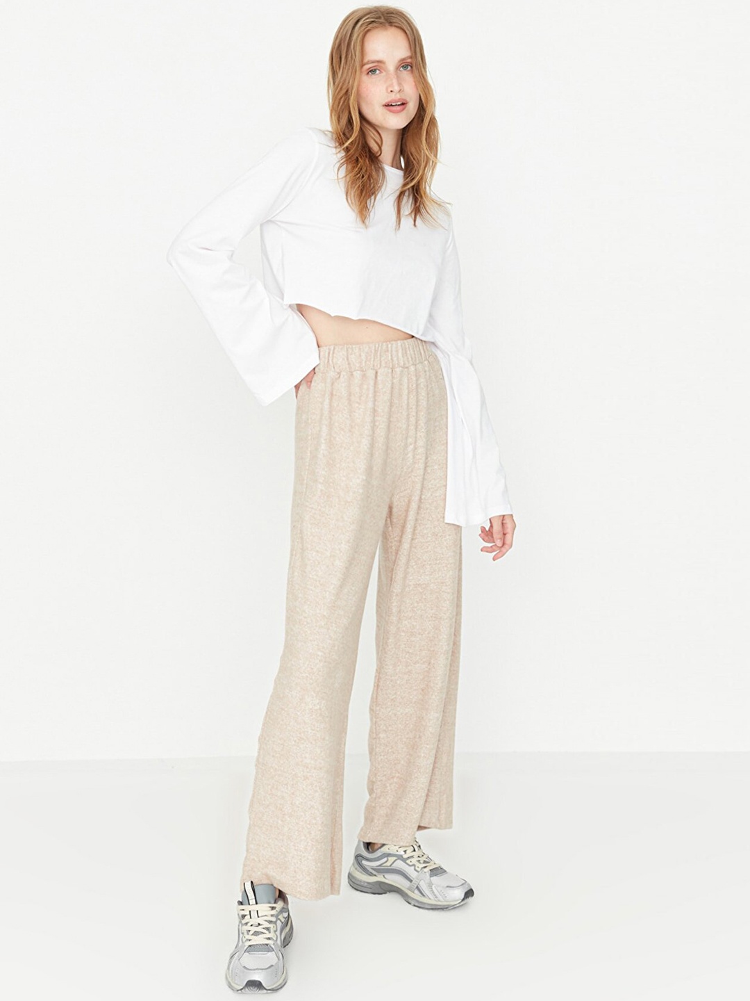 

Trendyol Women Cream Pleated Trousers