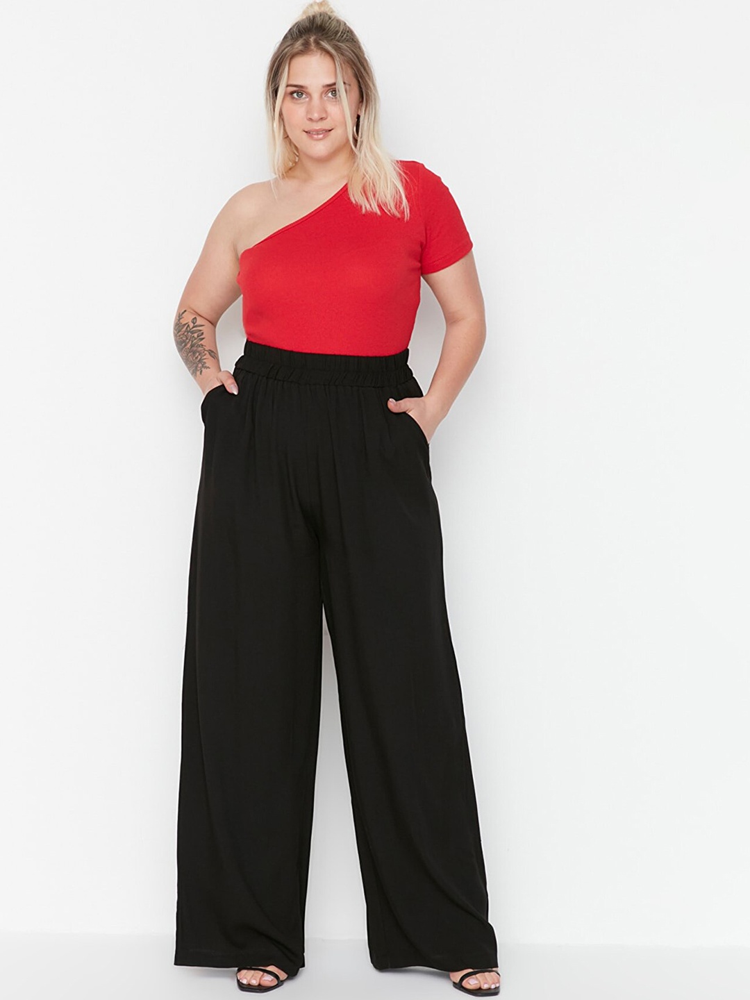 

Trendyol Women Black Trousers