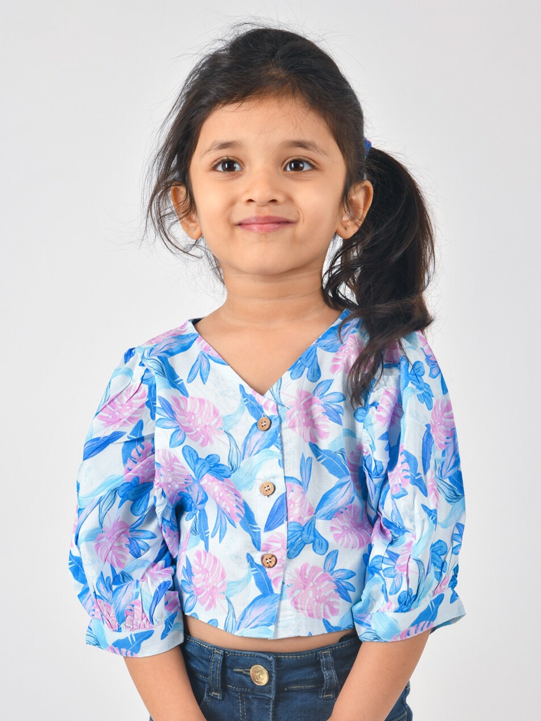 

TALES & STORIES Blue Floral Print Blouson Crop Top