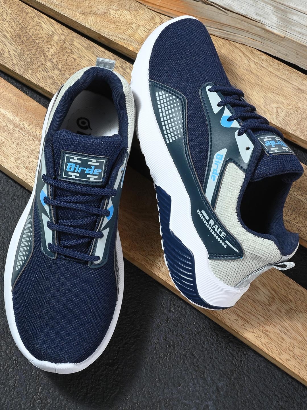 

BIRDE Men Navy Blue Textured Sneaker Casual shoes