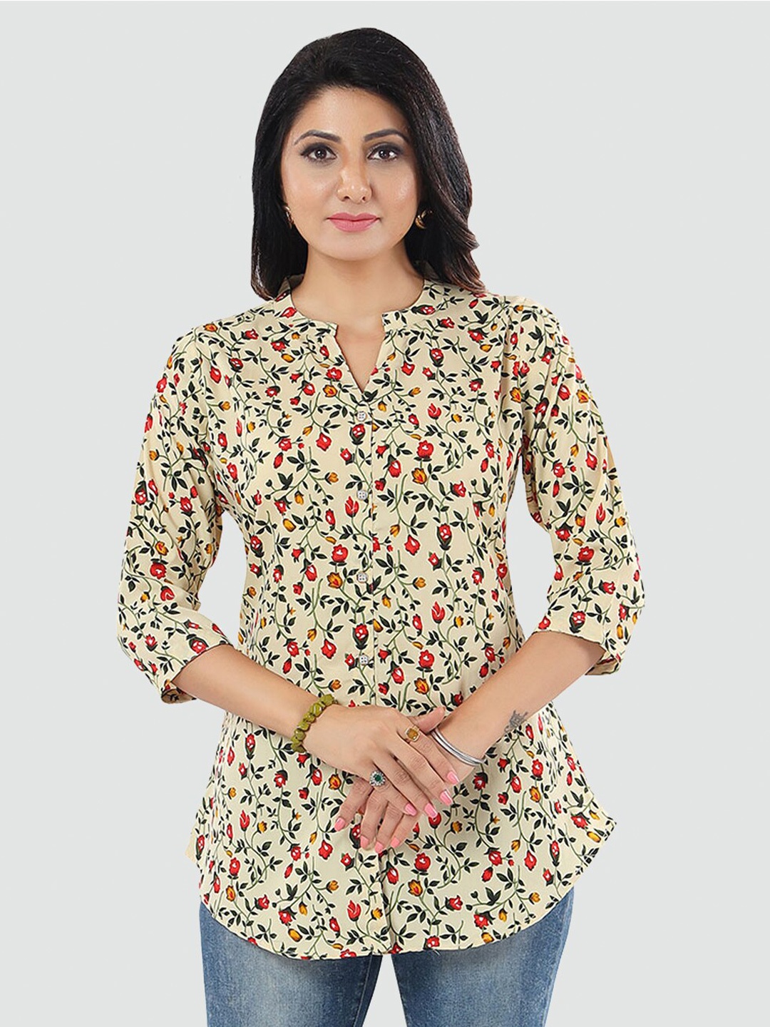 

Saree Swarg Beige Floral Printed Kurti