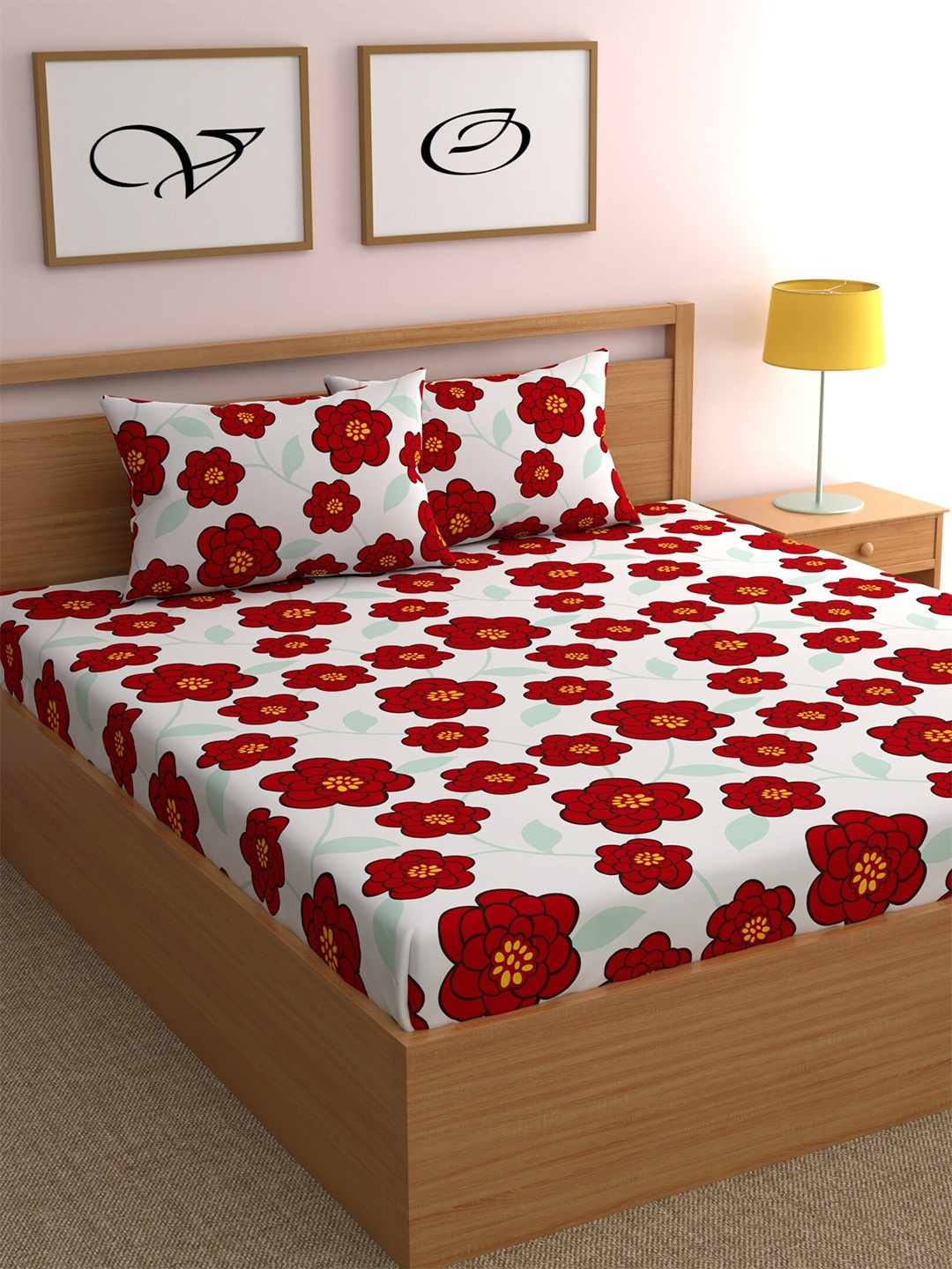 CHHAVI INDIA White & Red Floral 210 TC Queen Bedsheet with 2 Pillow Covers