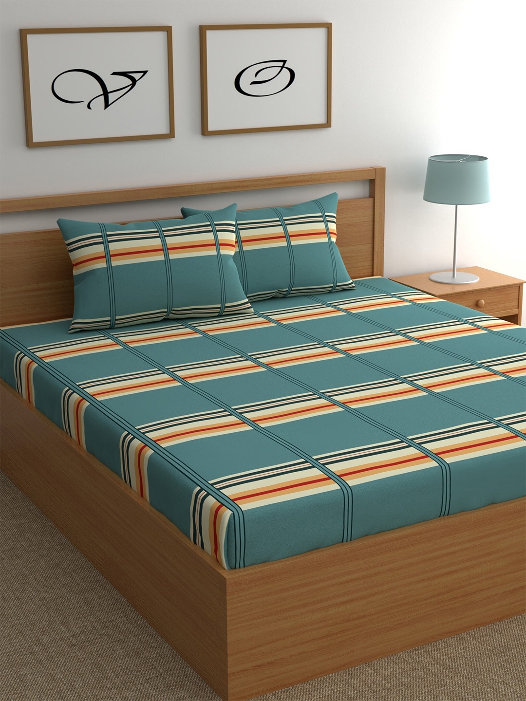 

CHHAVI INDIA Blue & Red Geometric 210 TC Queen Bedsheet with 2 Pillow Covers