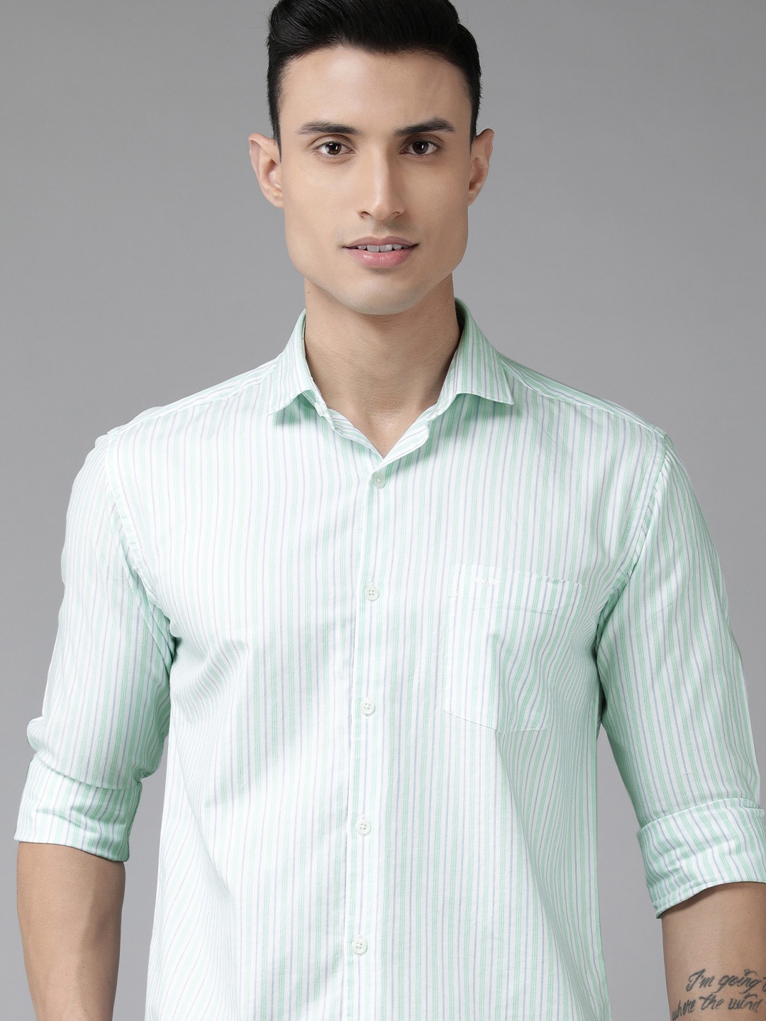 

Park Avenue Men White &Green Slim Fit Striped Pure Cotton Casual Shirt