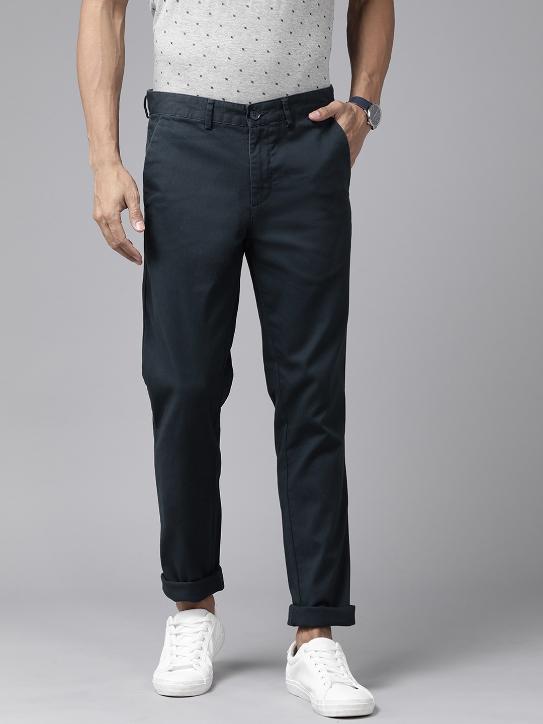 

Park Avenue Men Navy Blue Solid Regular Fit Casual Chinos Trousers