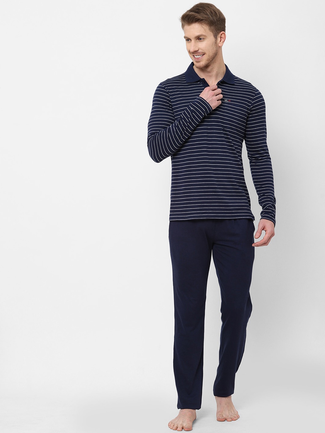 

Sweet Dreams Men Navy Blue & Off White Printed Pure Cotton Night suit