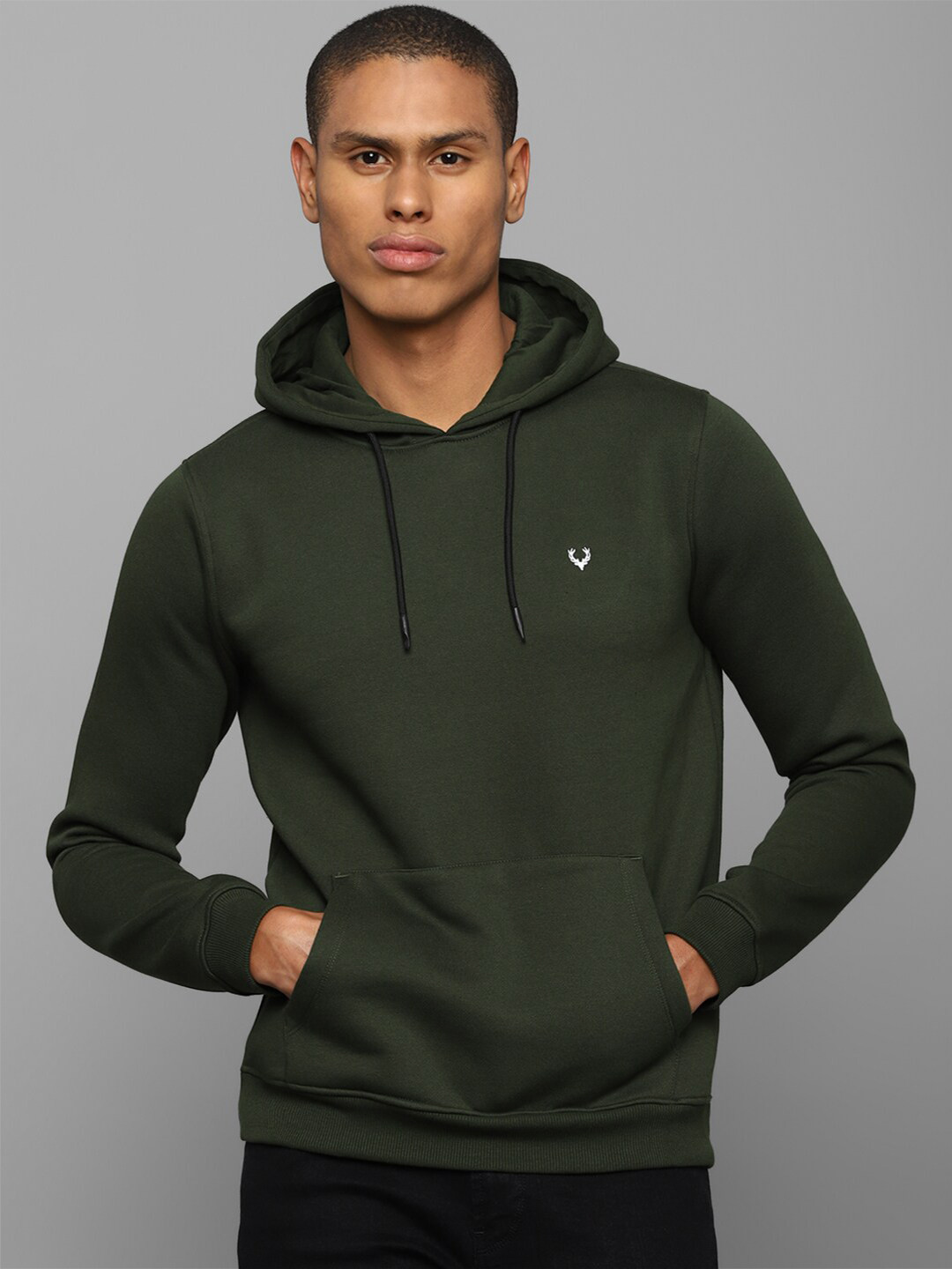 

Allen Solly Men Green Hooded Cotton Sweatshirt