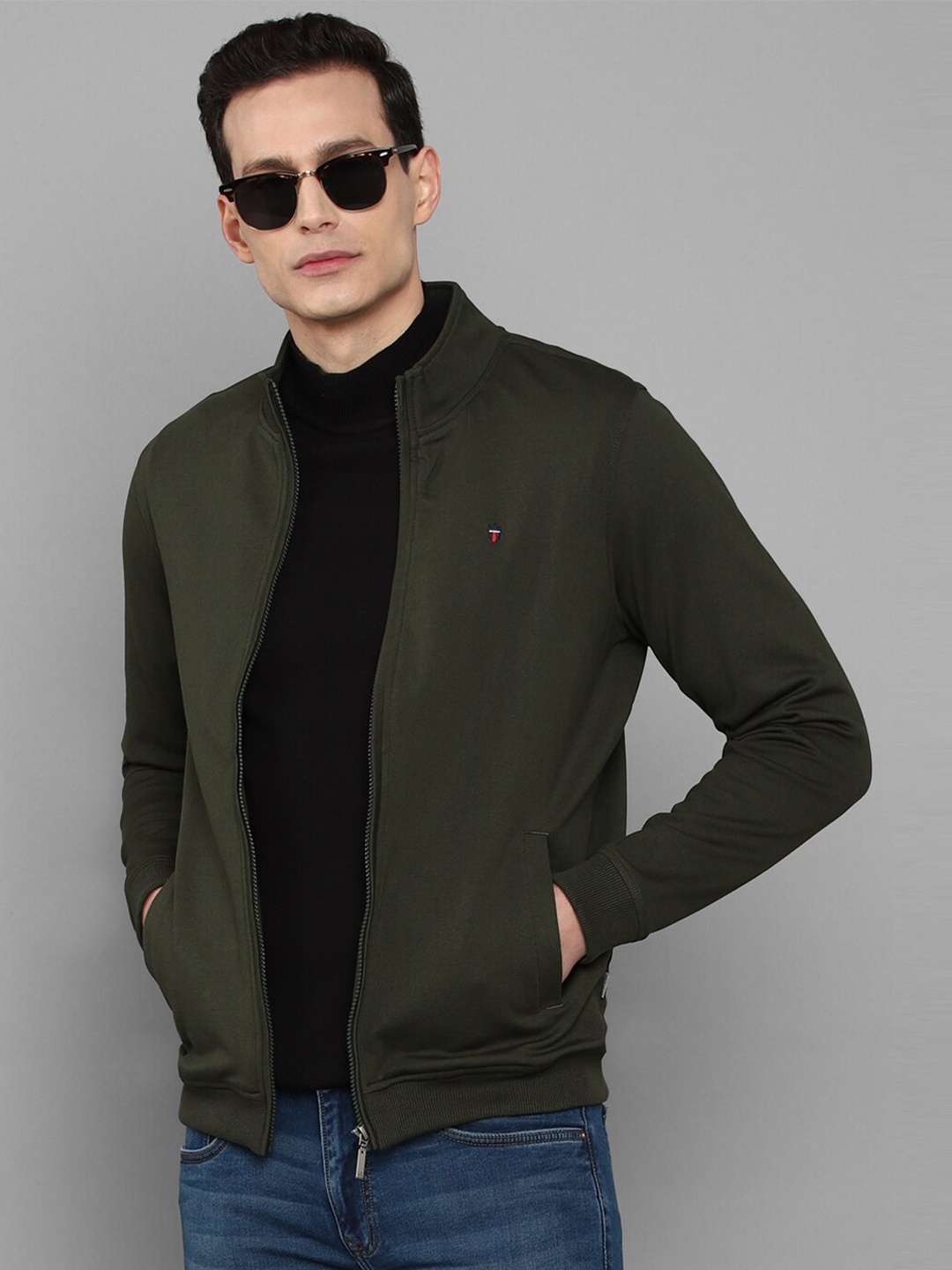 

Louis Philippe Jeans Men Olive Green Cotton Sweatshirt