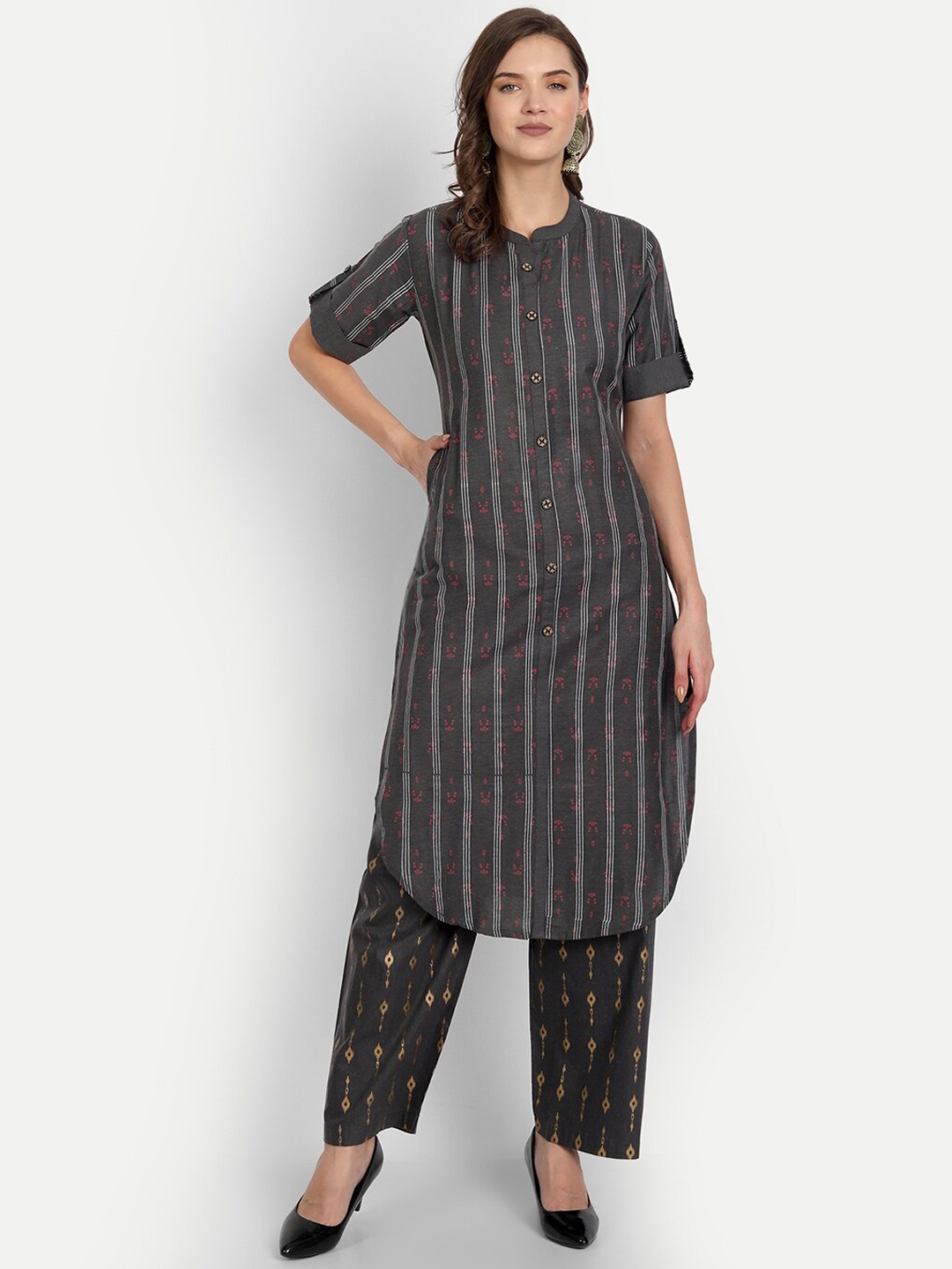 

RGHT Women Grey Striped Pure Cotton Kurta with Palazzos