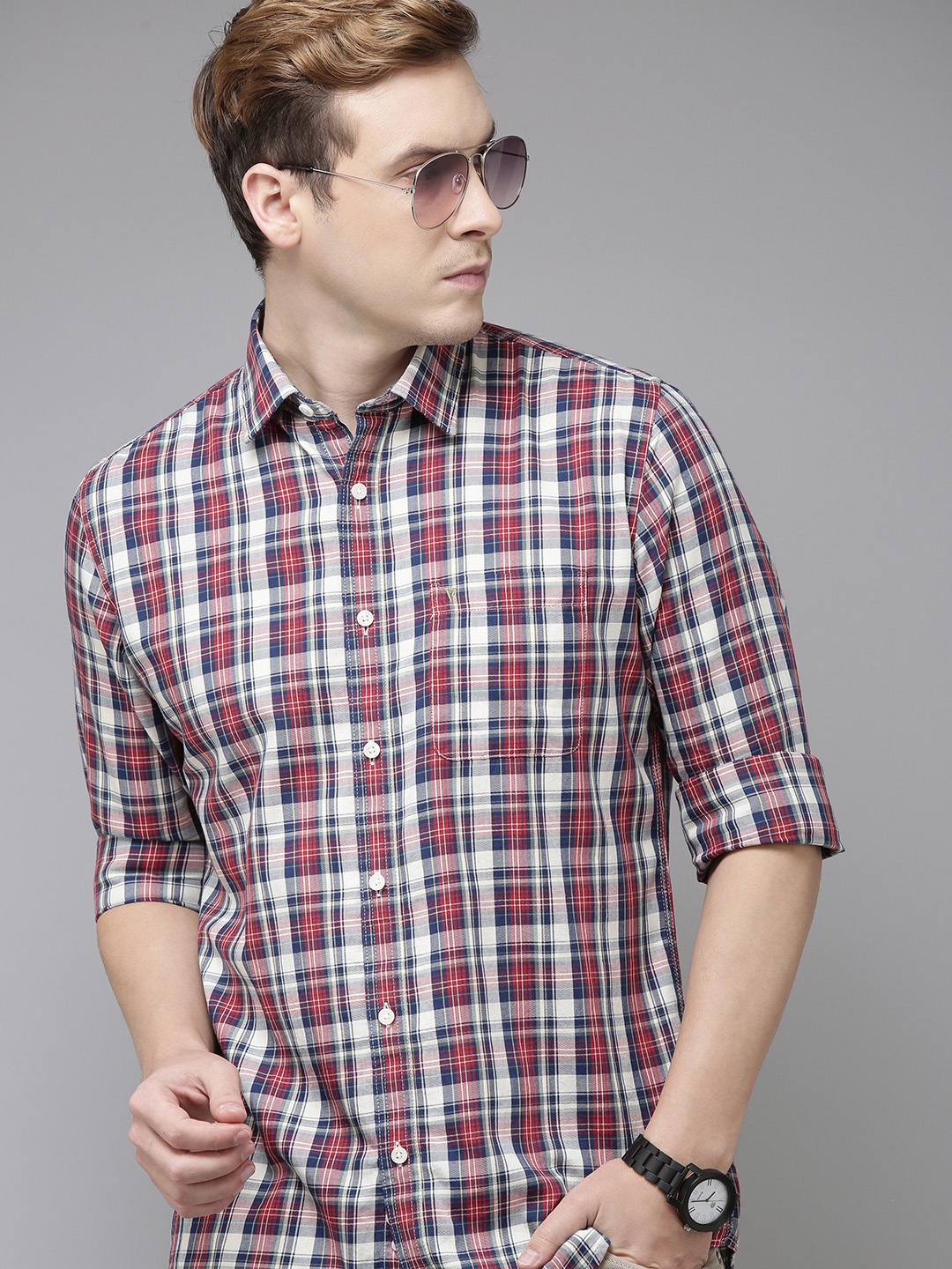 

Van Heusen Sport Men Red Slim Fit Tartan Checks Opaque Pure Cotton Casual Shirt