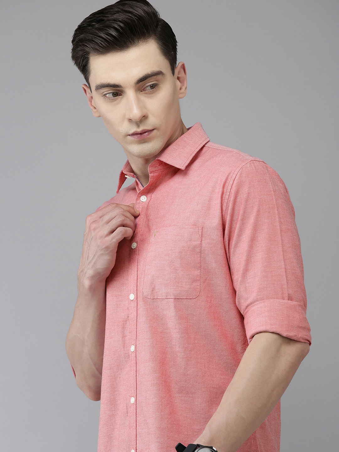 

Van Heusen Sport Men Solid Slim Fit Casual Shirt, Pink