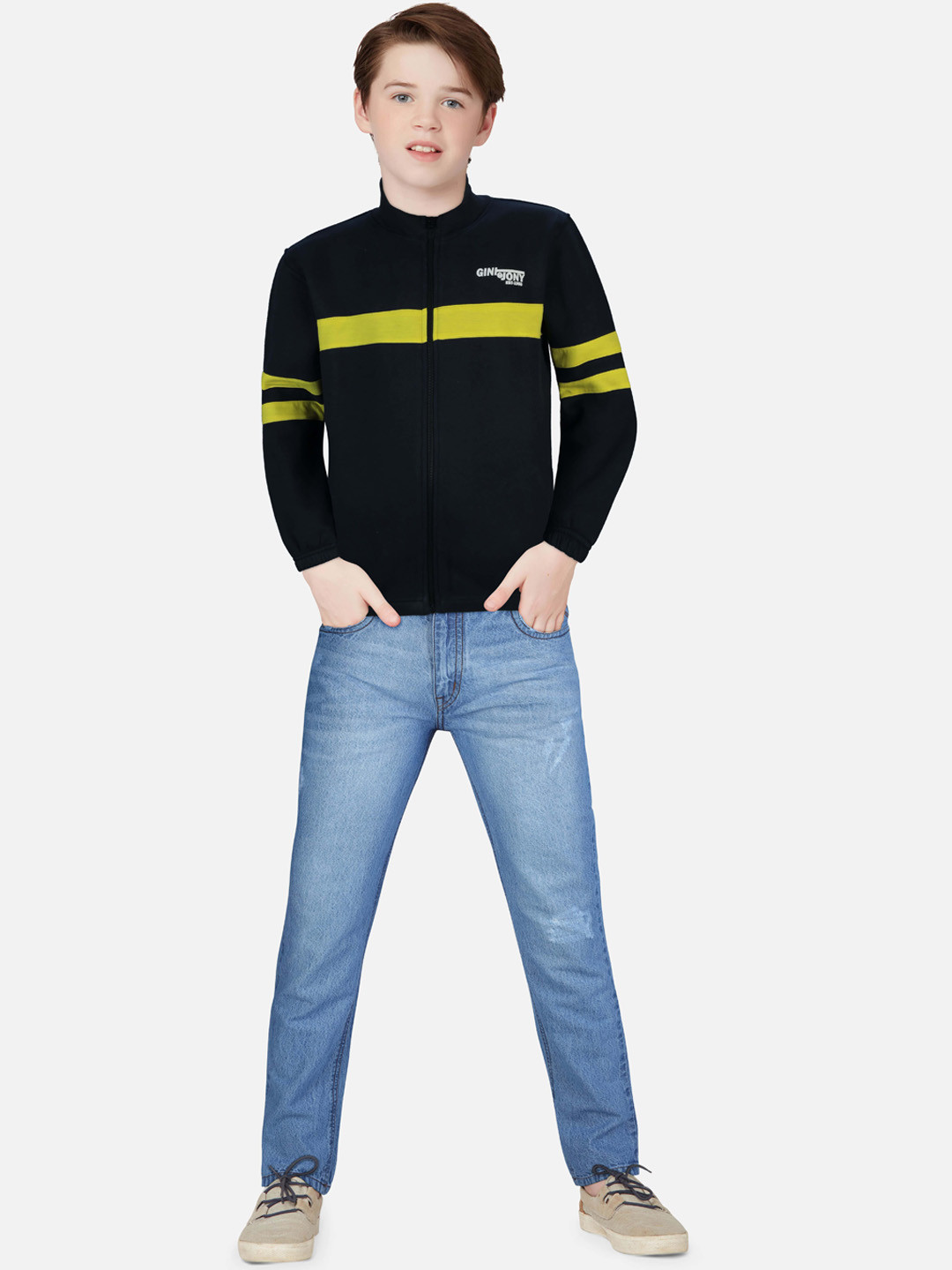 

Gini and Jony Boys Black Full Sleeve Fleece Bomber Jacket