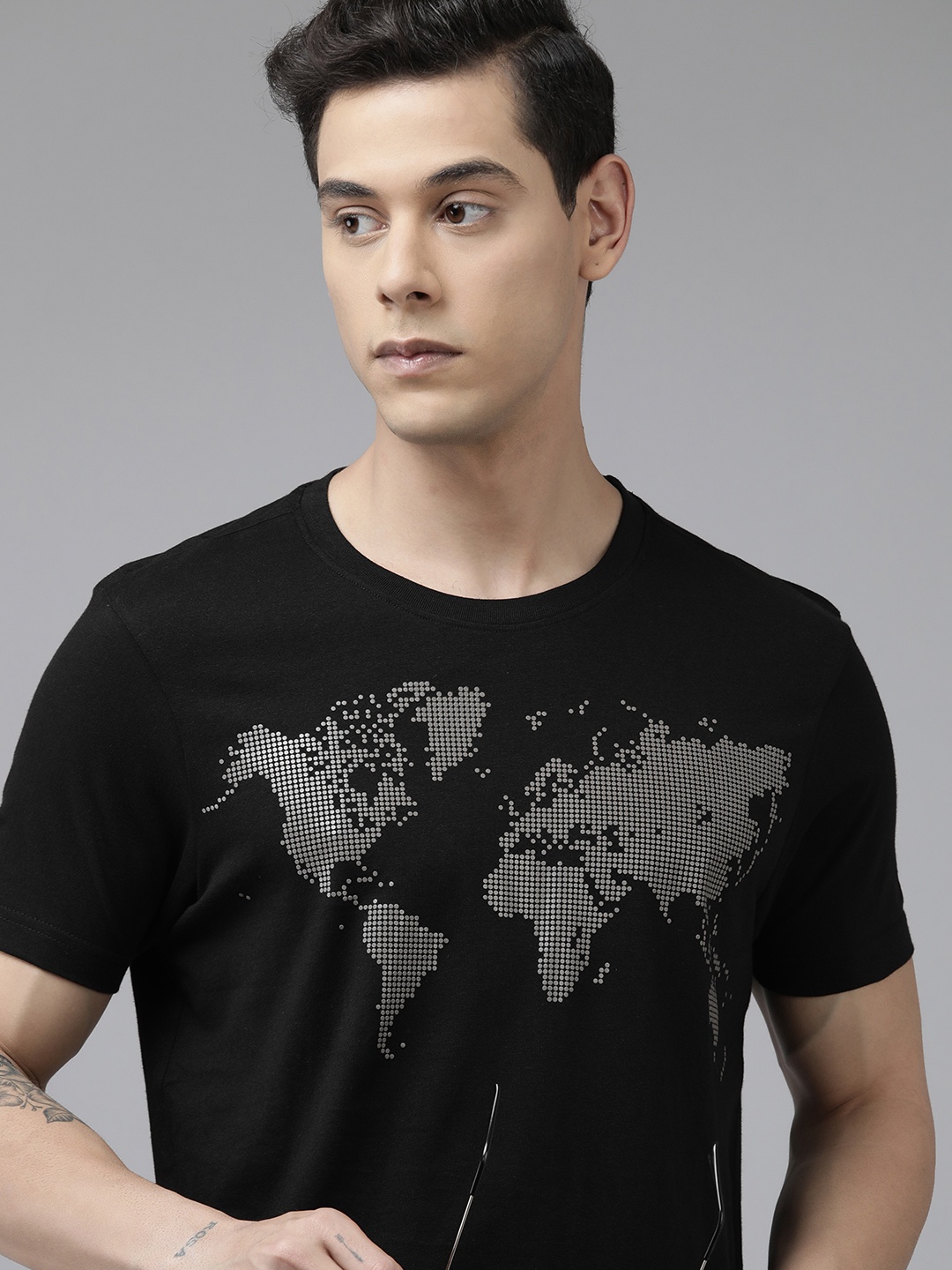 

Arrow Men Black Printed Pure Cotton T-shirt