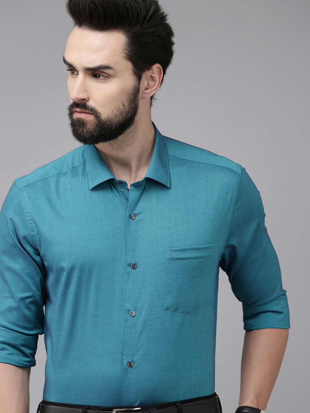 

Arrow Men Green Solid Original Slim Fit Pure Cotton Formal Shirt