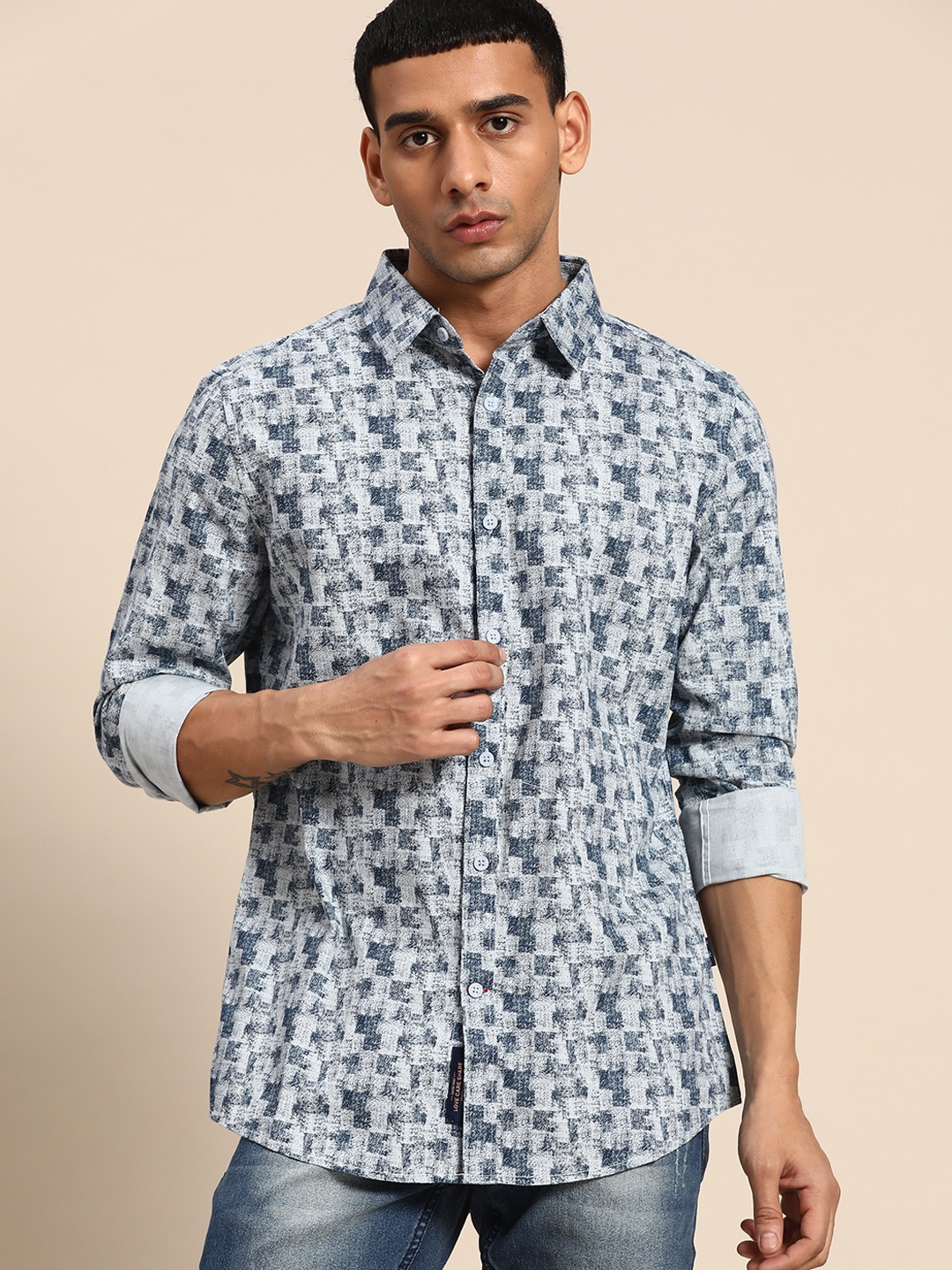 

Being Human Men Blue & White Pure Cotton Slim Fit Printed Casual Shirt