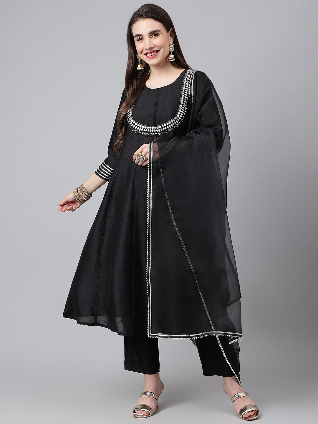 

SIAH Women Black Yoke Design Silk Crepe Kurta with Trousers & With Dupatta