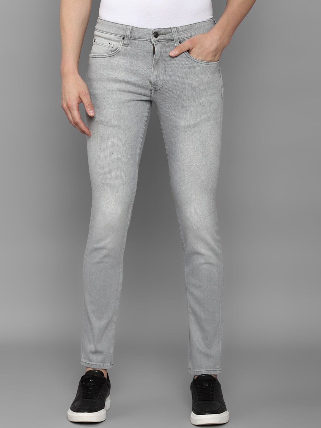 

Louis Philippe Jeans Men Grey Cotton Slim Fit Heavy Fade Jeans