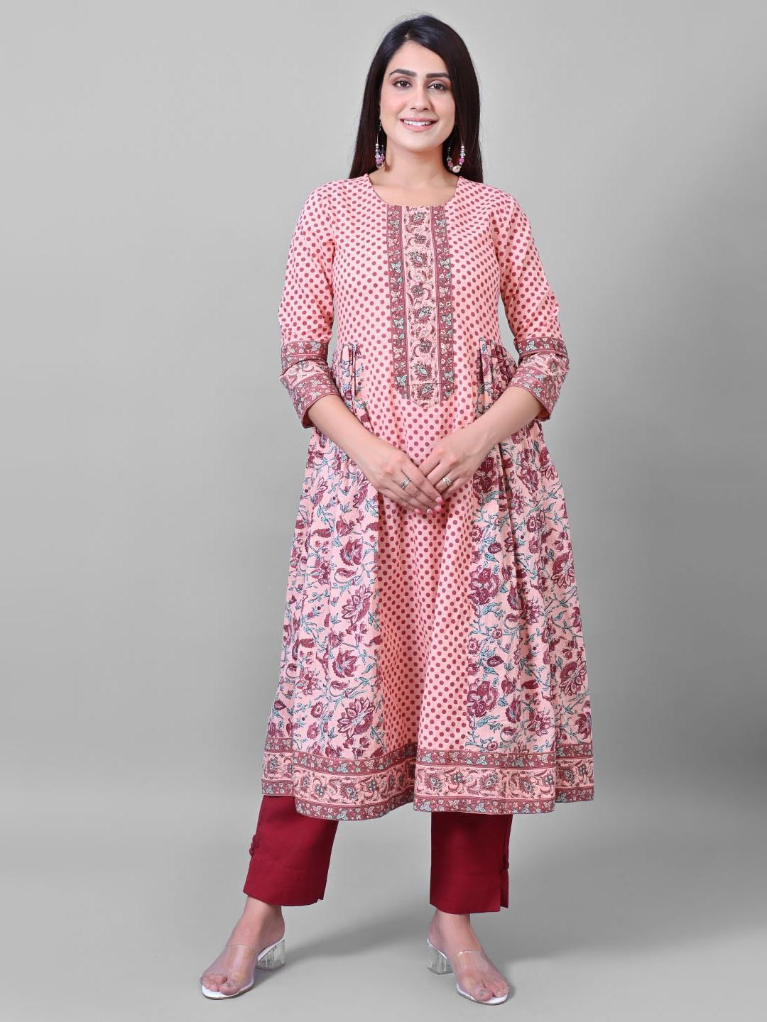 

PRAKRTEE Women Coral Geometric Printed Gotta Patti Anarkali Kurta