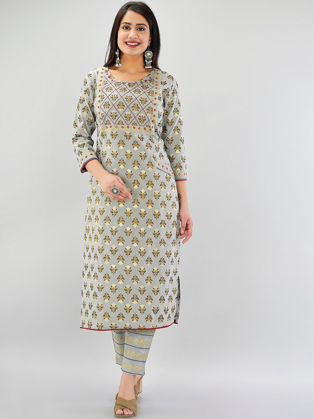 PRAKRTEE Women Grey Ethnic Motifs Printed Pure Cotton Kurta with Trousers