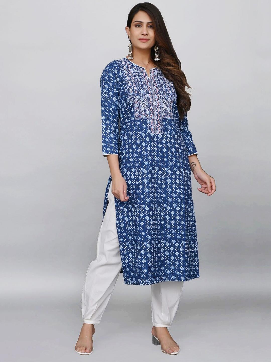 

PRAKRTEE Women Blue Printed Pure Cotton Kurta with Salwar And Dupatta