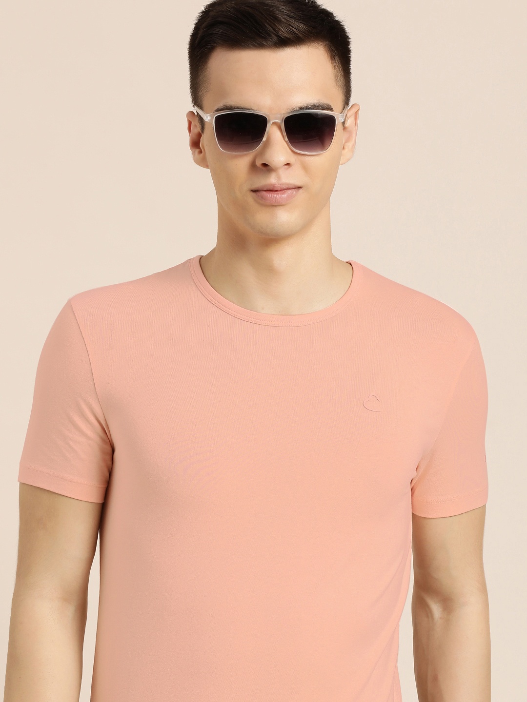 

Being Human Men Peach-Coloured Solid Round Neck Slim Fit T-shirt