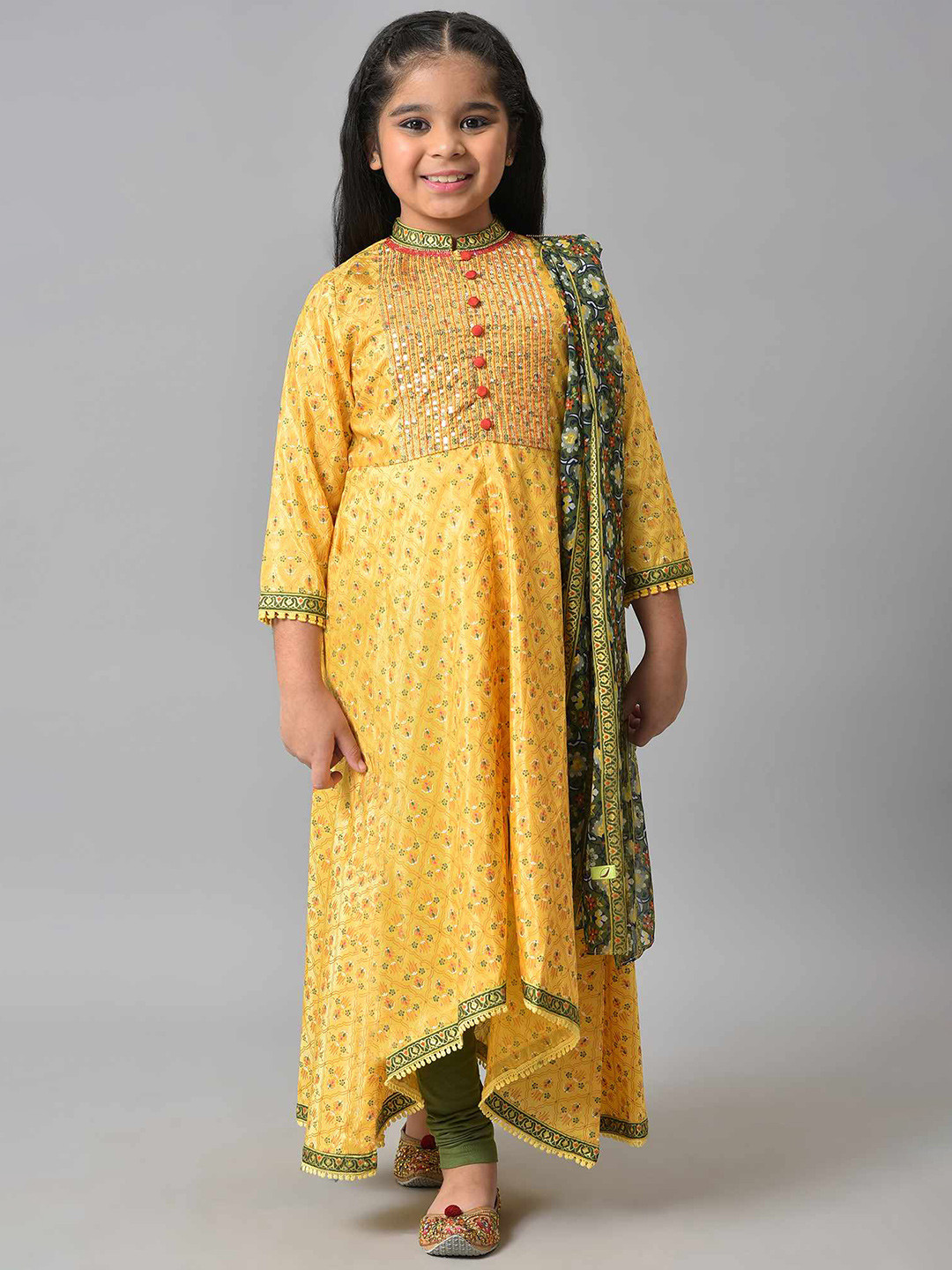 

AURELIA Girls Yellow & Green Floral Printed Kurta & Leggings with Dupatta