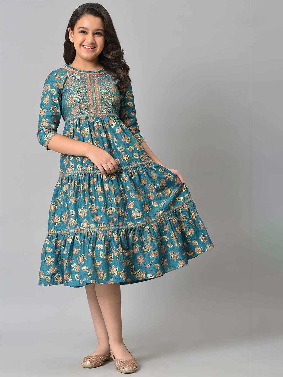 

AURELIA Green Floral Printed Empire Tiered Midi Dress