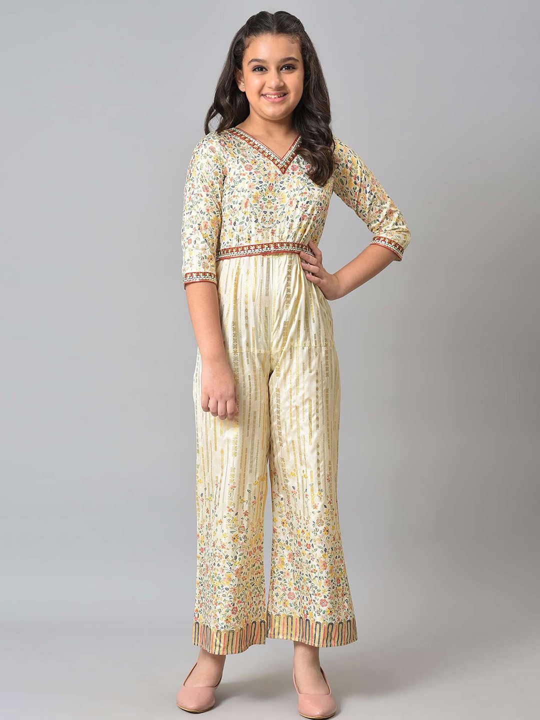 

AURELIA Girls Beige & Green Printed Polyester Basic Jumpsuit